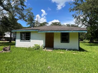 120 Lawrence Lane, Vidor, TX 77662