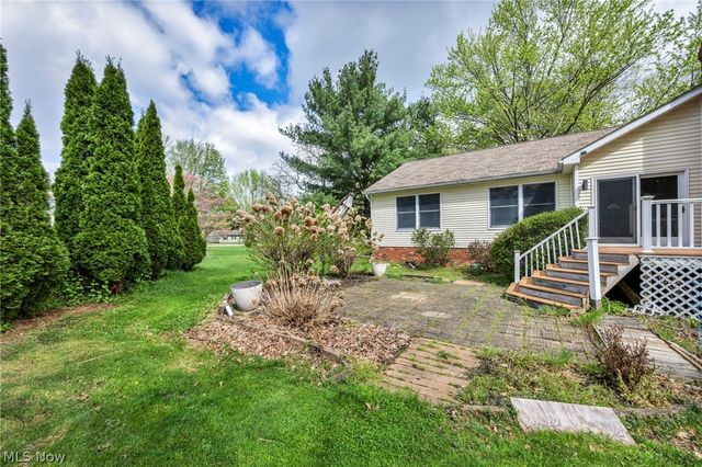 8750 Evergreen Drive, Mentor, OH 44060