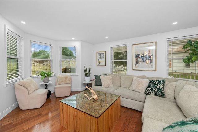 31 Gibbon, Marlborough, MA 01752
