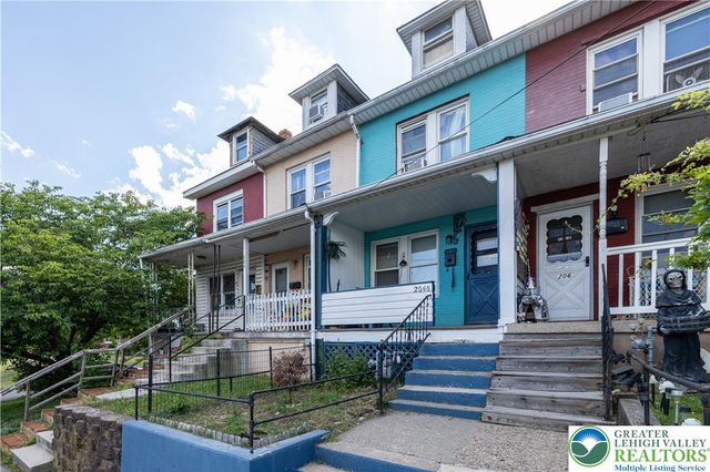 204 Clearfield Street, Freemansburg Boro, PA 18017