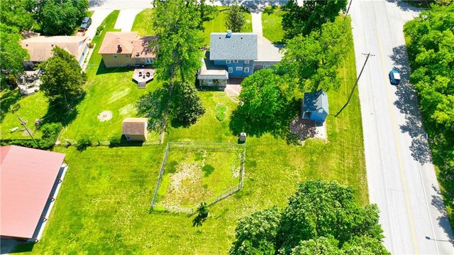 9502 Linwood Boulevard, Independence, MO 64052