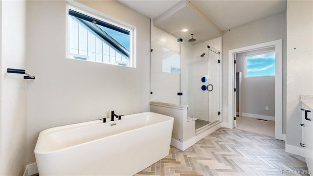 5608 Grandville Avenue, Longmont, CO 80503