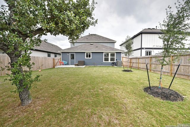 7807 COTTONWOOD RDG, Boerne, TX 78015