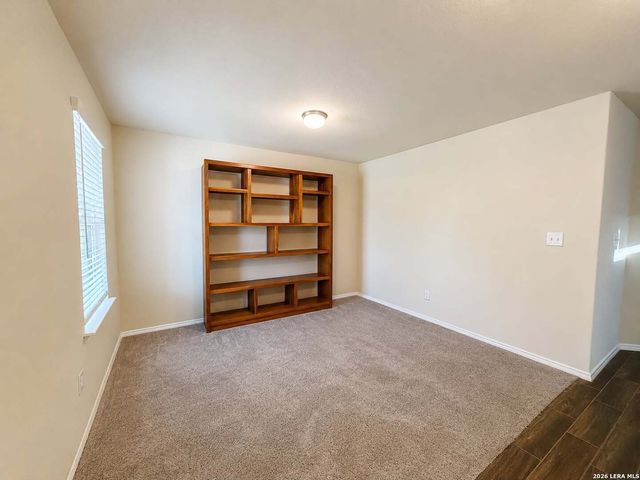 7807 COTTONWOOD RDG, Boerne, TX 78015