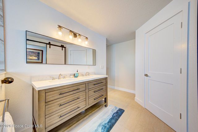 30 Westview Lane, Cocoa Beach, FL 32931