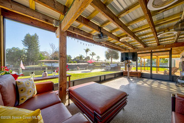 30 Westview Lane, Cocoa Beach, FL 32931