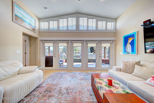 30 Westview Lane, Cocoa Beach, FL 32931