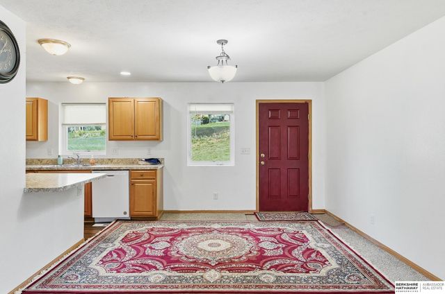 13956 Hickory Circle, Omaha, NE 68144