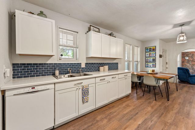 2325 Wilkes Street, Bryan, TX 77803