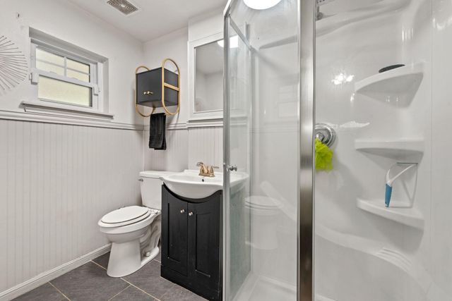 2325 Wilkes Street, Bryan, TX 77803