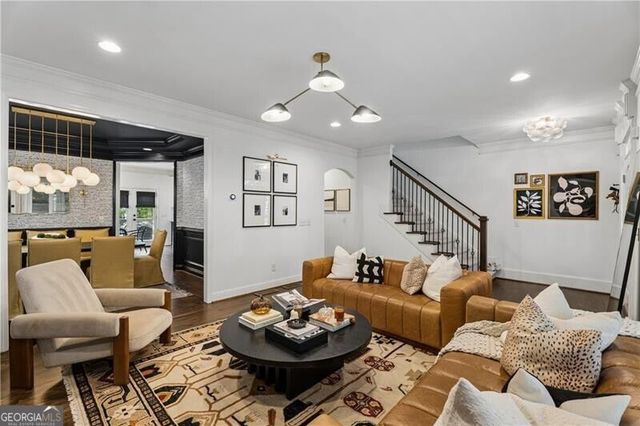 1572 Gilstrap Lane NW, Atlanta, GA 30318