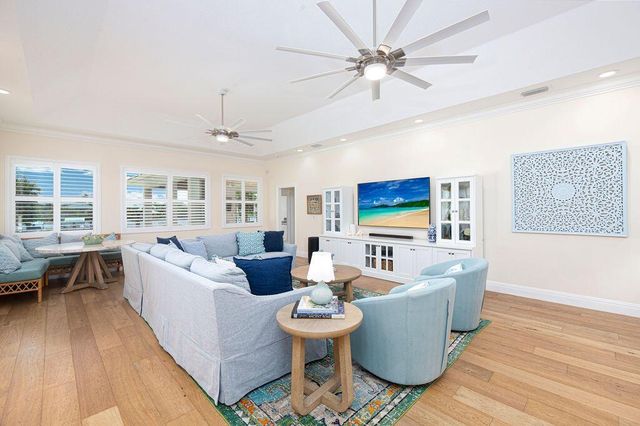 2821 SE North Lookout Boulevard, Port St. Lucie, FL 34984