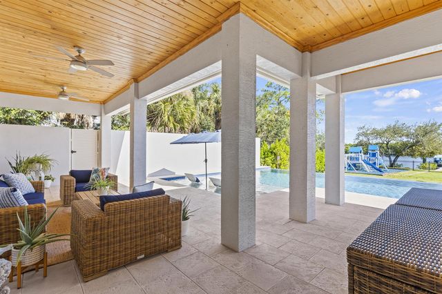 2821 SE North Lookout Boulevard, Port St. Lucie, FL 34984