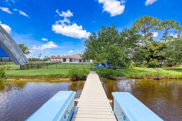 2821 SE North Lookout Boulevard, Port St. Lucie, FL 34984