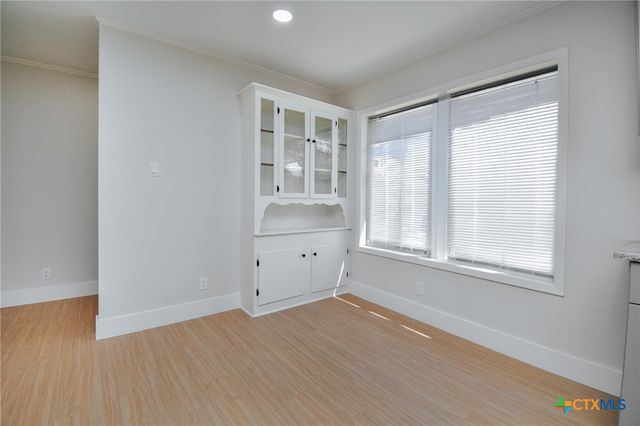 502 Berwick Street, Victoria, TX 77904