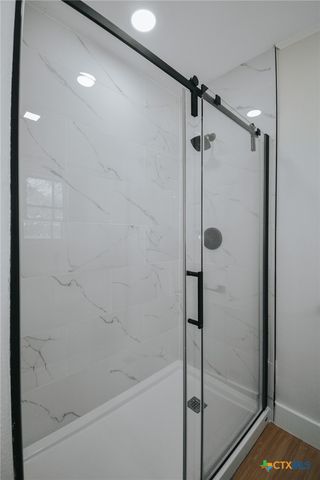 502 Berwick Street, Victoria, TX 77904