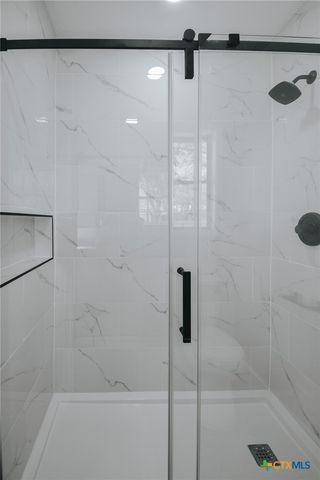 502 Berwick Street, Victoria, TX 77904