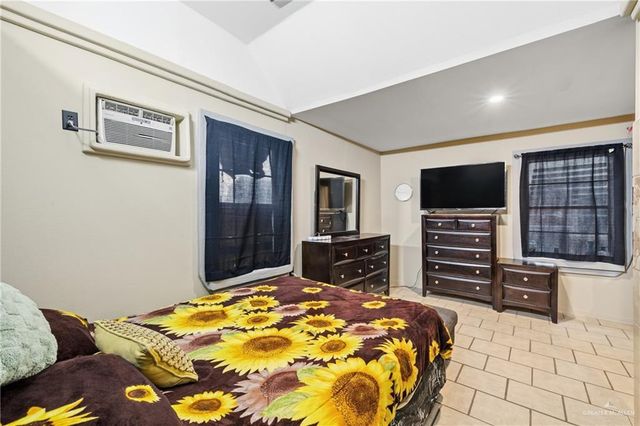 815 San Miguel Street, San Juan, TX 78589