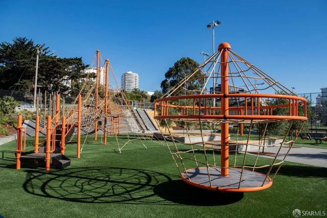 1250 Ellis Street 2, San Francisco, CA 94109