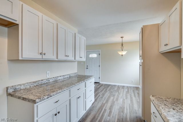 1203 Sarlson Avenue, Akron, OH 44314