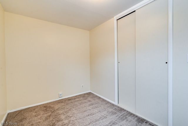 1203 Sarlson Avenue, Akron, OH 44314