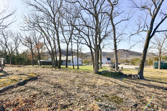 26876 Farm Rd 1170, Eagle Rock, MO 65641