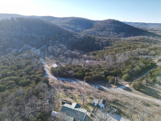 26876 Farm Rd 1170, Eagle Rock, MO 65641