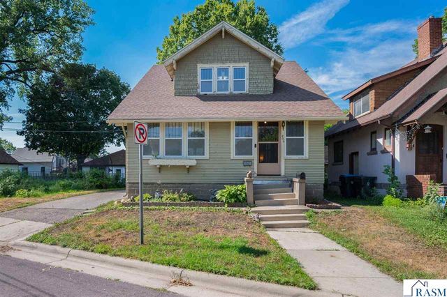 406 W Lewis Street, Mankato, MN 56001