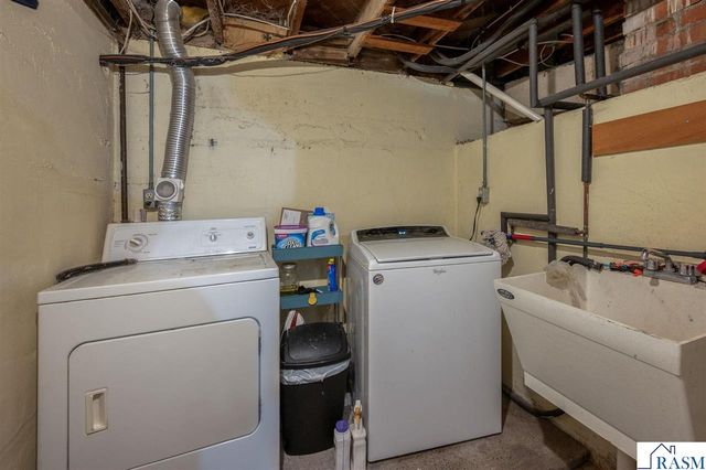 406 W Lewis Street, Mankato, MN 56001