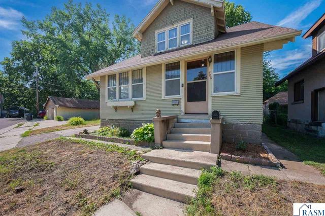 406 W Lewis Street, Mankato, MN 56001