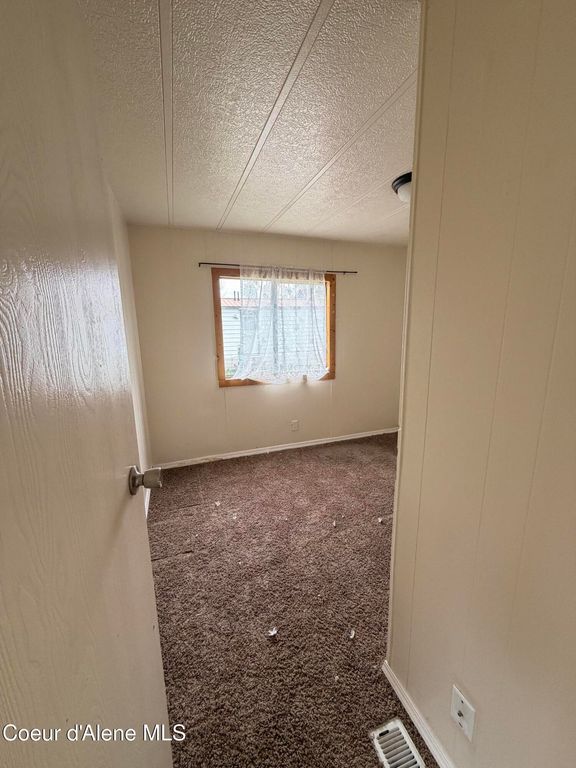 8395 W Meadow Brook CIR, Rathdrum, ID 83858 photo 15