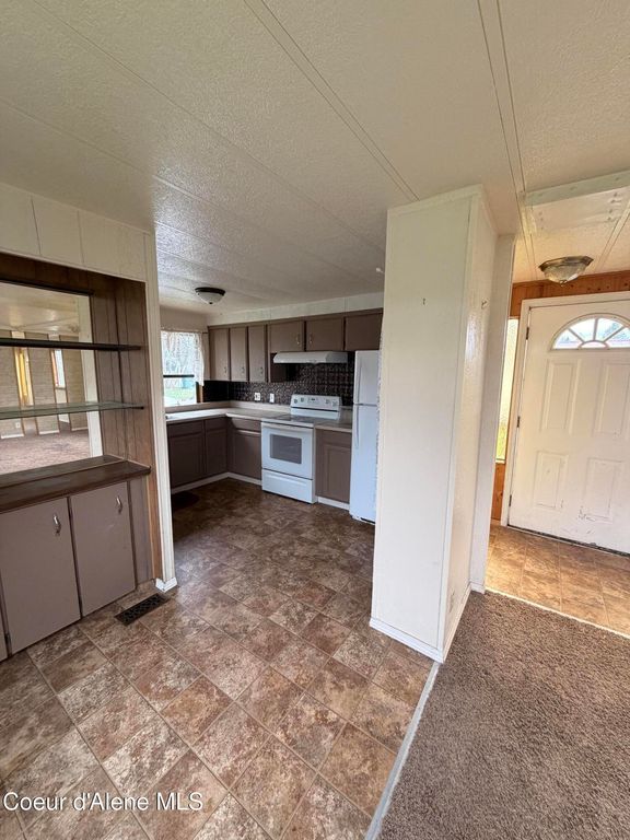 8395 W Meadow Brook CIR, Rathdrum, ID 83858 photo 9