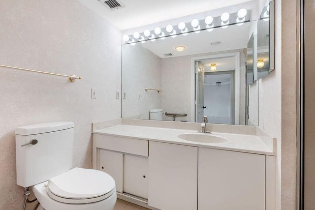 140 SE 5th Avenue 440, Boca Raton, FL 33432