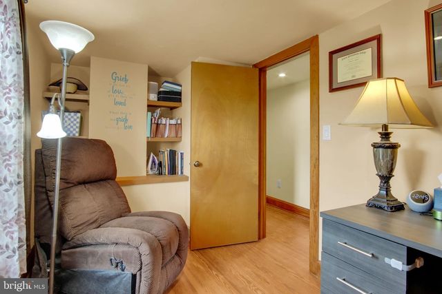 2067 BACK RD, Halifax, PA 17032