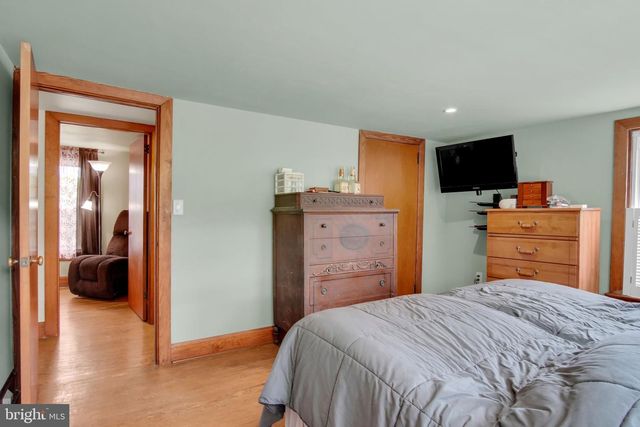 2067 BACK RD, Halifax, PA 17032