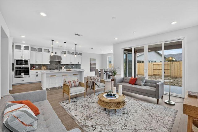 2103 Marlette Way, Lincoln, CA 95648