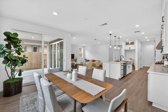 2103 Marlette Way, Lincoln, CA 95648