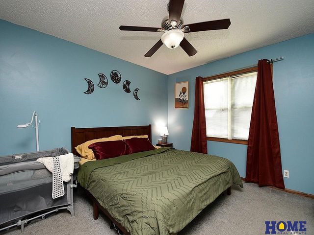 5241 S Bennington Place, Lincoln, NE 68516