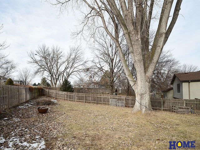 5241 S Bennington Place, Lincoln, NE 68516