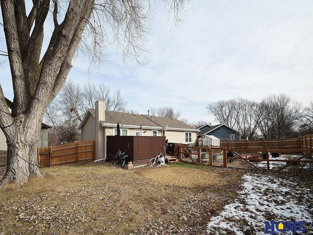 5241 S Bennington Place, Lincoln, NE 68516