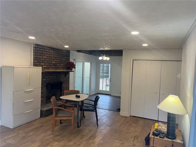 2230 Palm Road, Canton, GA 30115