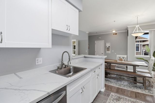 1982 W Bayshore Road 237, East Palo Alto, CA 94303