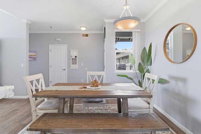 1982 W Bayshore Road 237, East Palo Alto, CA 94303