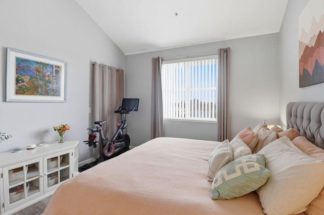 1982 W Bayshore Road 237, East Palo Alto, CA 94303