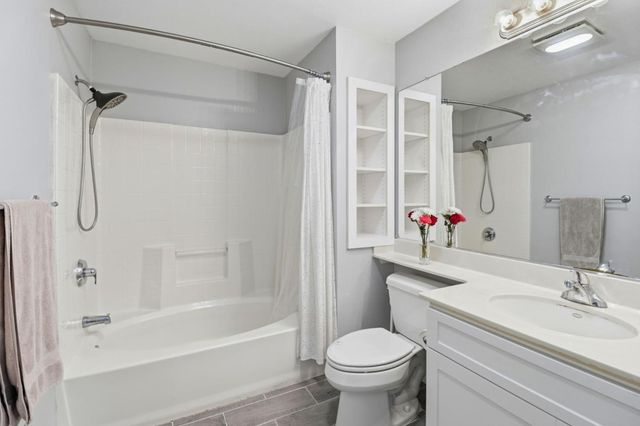 1982 W Bayshore Road 237, East Palo Alto, CA 94303
