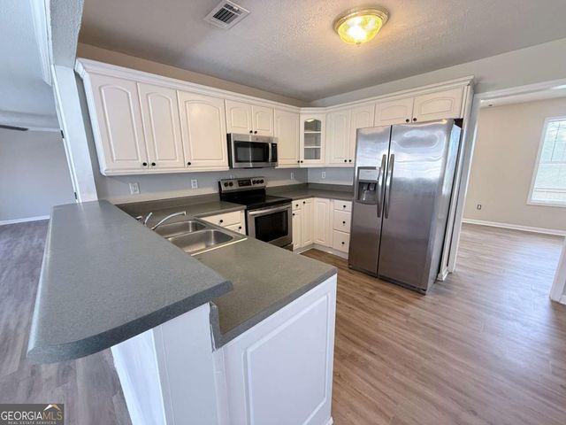 2000 Sage Court, Loganville, GA 30052