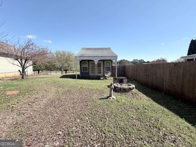 2000 Sage Court, Loganville, GA 30052