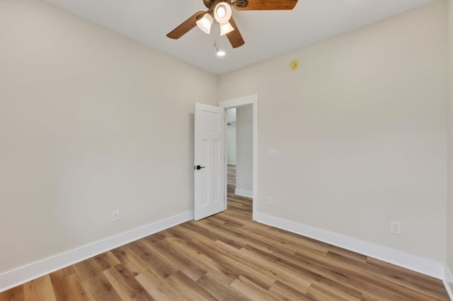 3607 Greenhaw Rd, Decherd, TN 37324