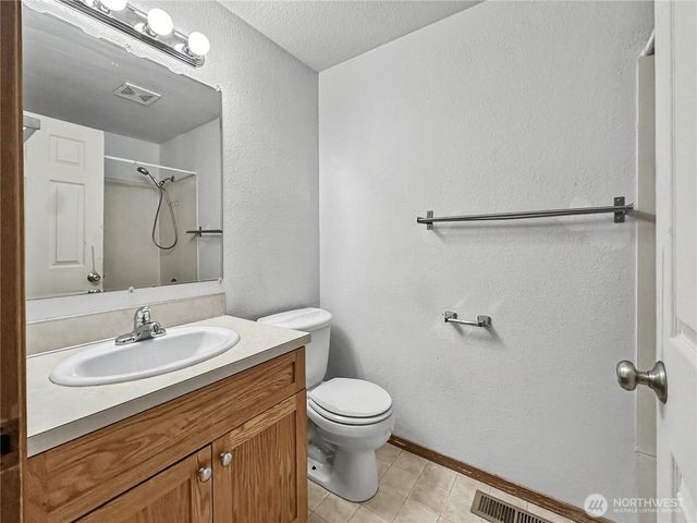 1712 Olympia Avenue SE, Renton, WA 98058