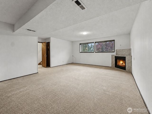 1712 Olympia Avenue SE, Renton, WA 98058
